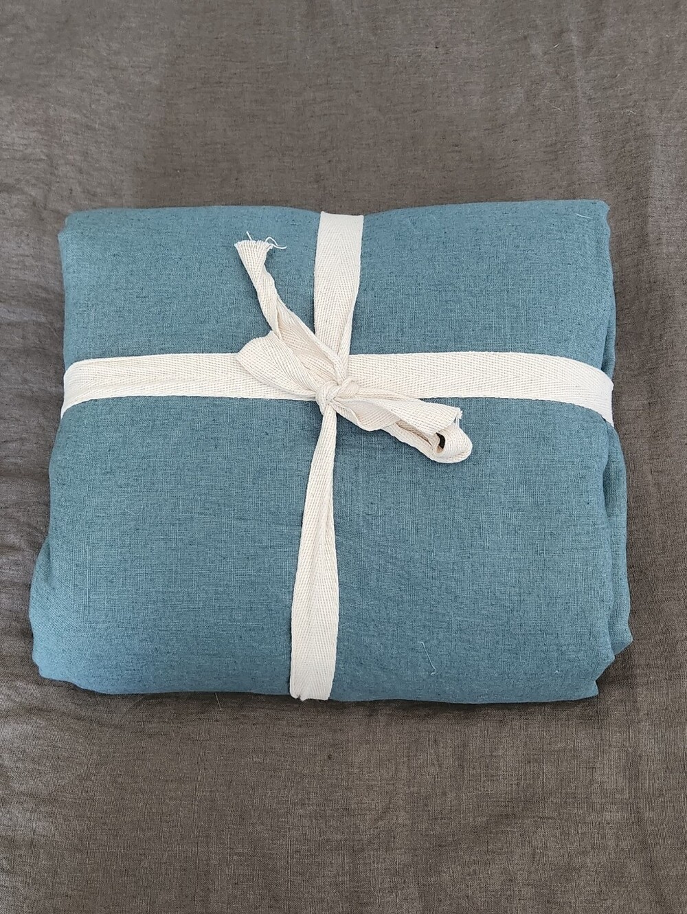NWOT Quince European Linen Duvet Cover - King/Cal King in Ocean (NO SHAMS)